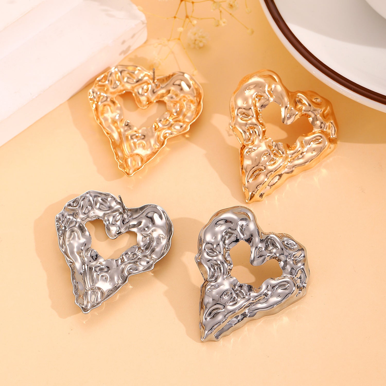 Lava Hollow Heart-shaped Earrings