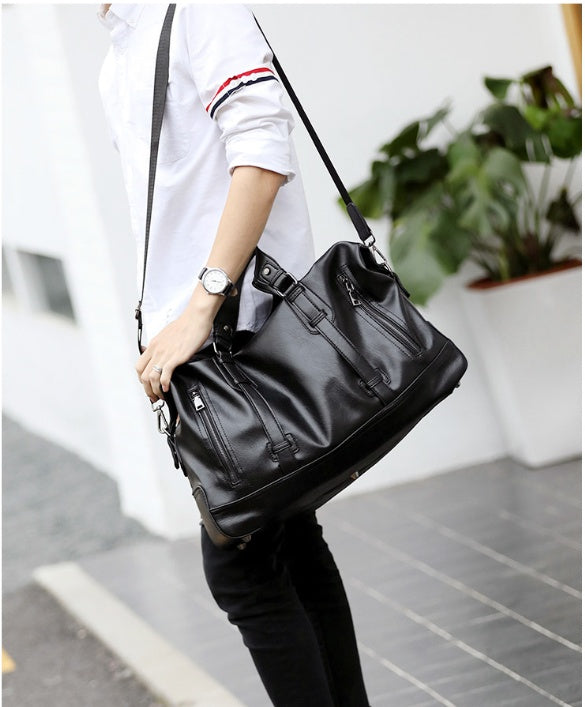 Large-capacity business leather travel handbag