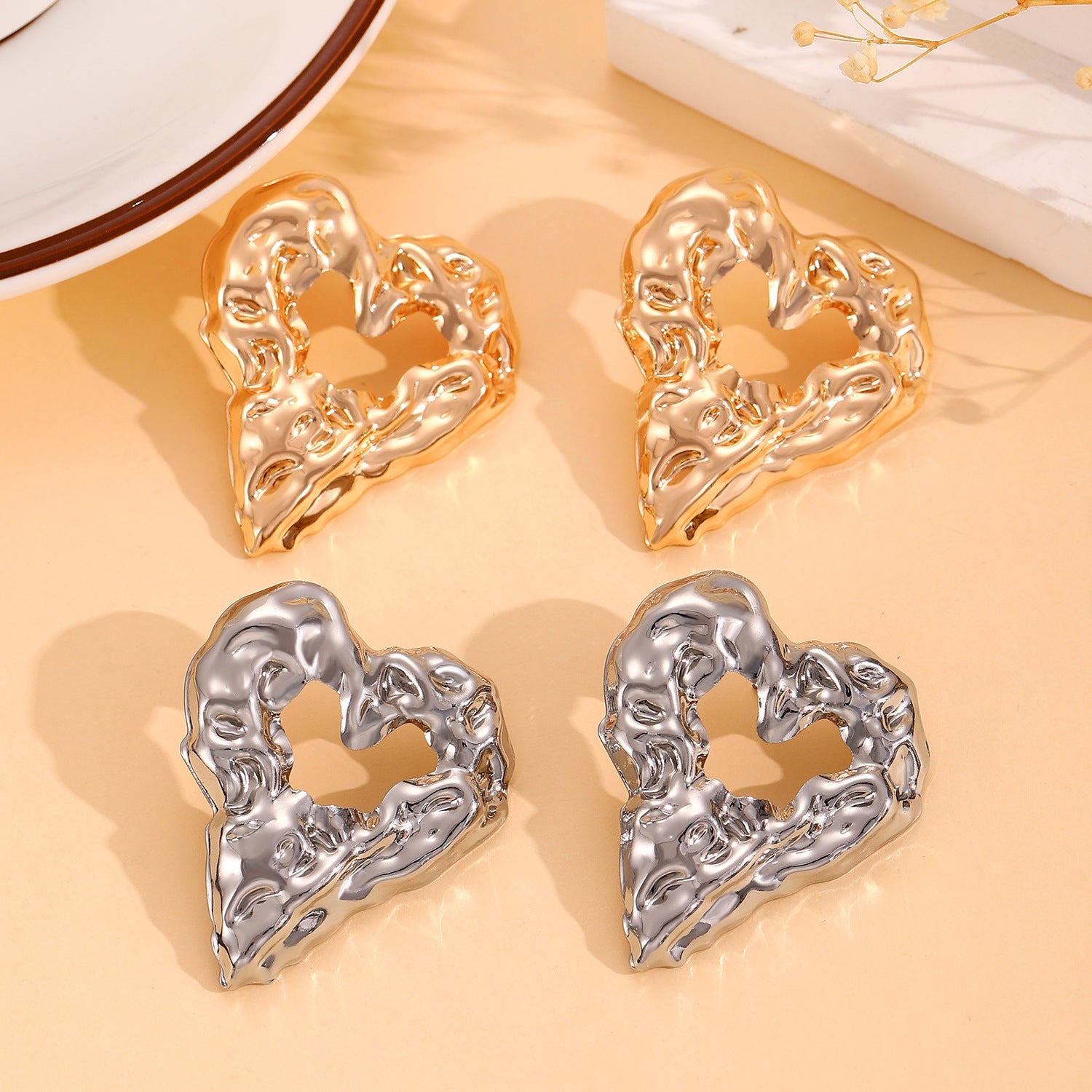 Lava Hollow Heart-shaped Earrings