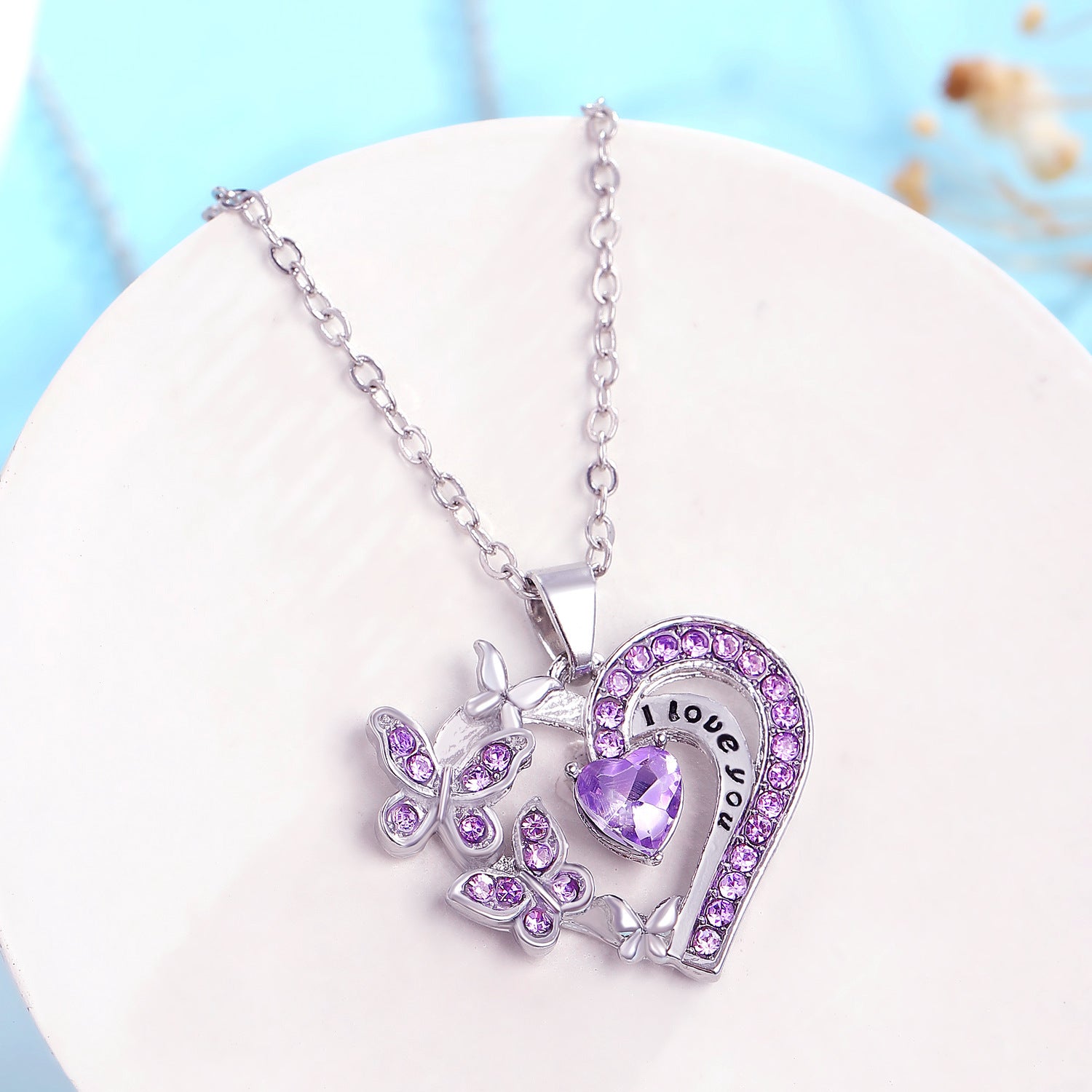 Rhinestones Heart-shaped Chain Pendant Necklace